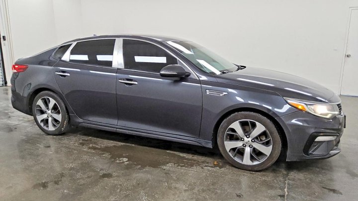 KIA Optima  2019
