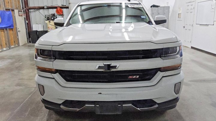 Chevrolet Silverado  2017