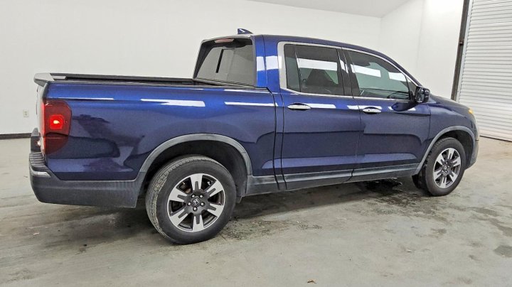 Honda Ridgeline  2017