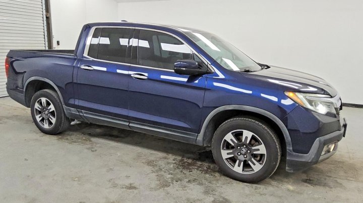 Honda Ridgeline  2017