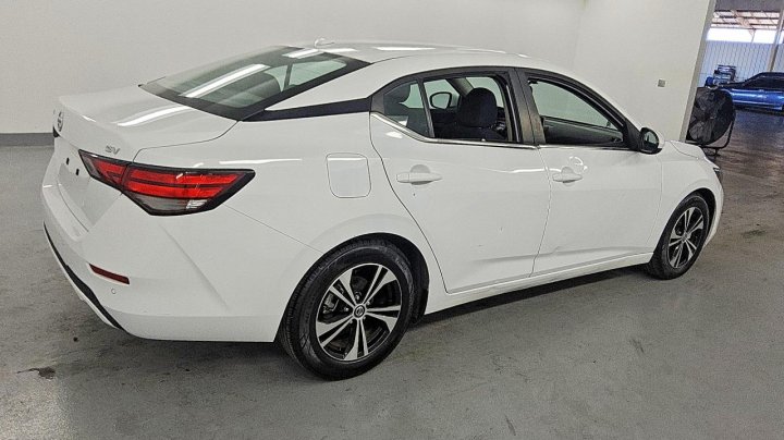 Nissan Sentra  2021