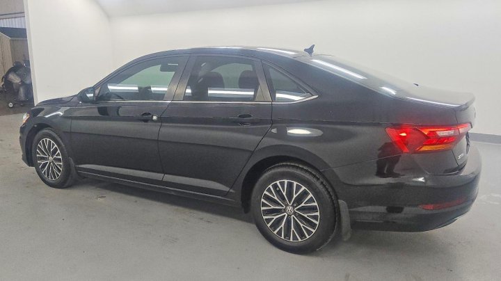 Volkswagen JETTA  2019