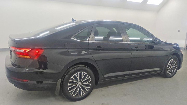 Volkswagen JETTA  2019