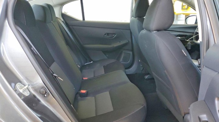 Nissan Sentra  2025