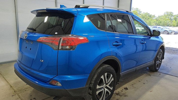 Toyota RAV4  2017