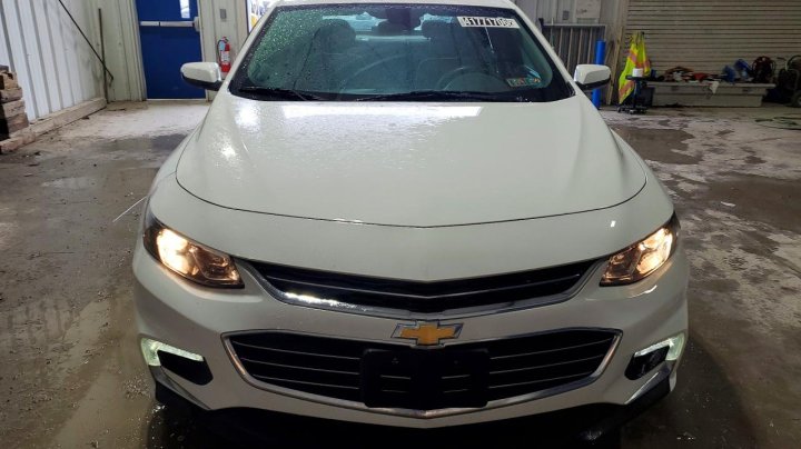 Chevrolet Malibu  2018