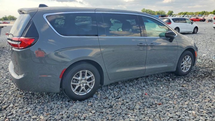CHRYSLER Pacifica  2025