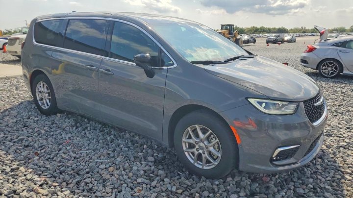 CHRYSLER Pacifica  2025