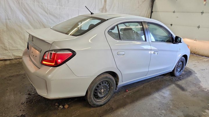 Mitsubishi Mirage  2023