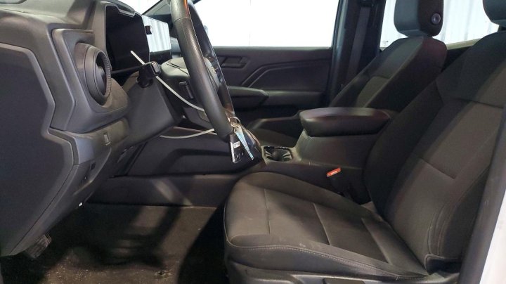 CHEV COLORADO  2023