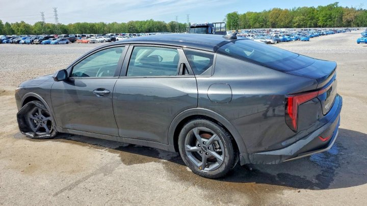 KIA K4  2025