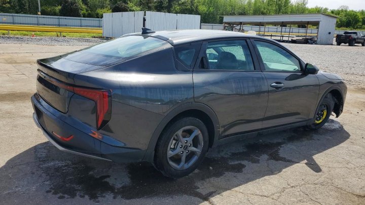 KIA K4  2025