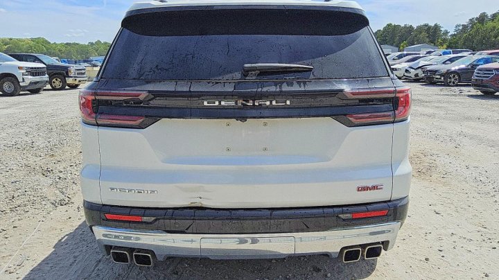 GMC Acadia  2025