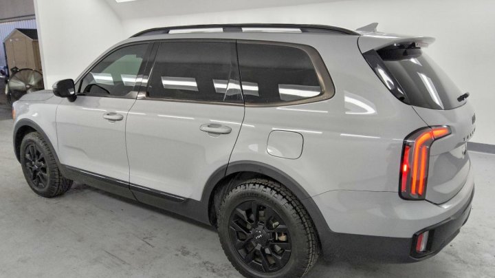 KIA TELLURIDE  2024