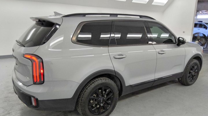 KIA TELLURIDE  2024