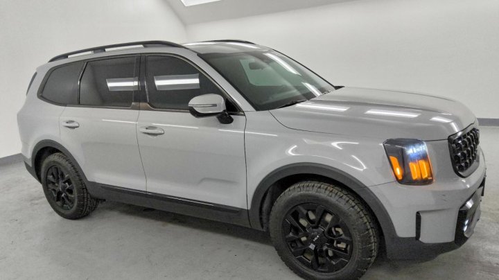 KIA TELLURIDE  2024