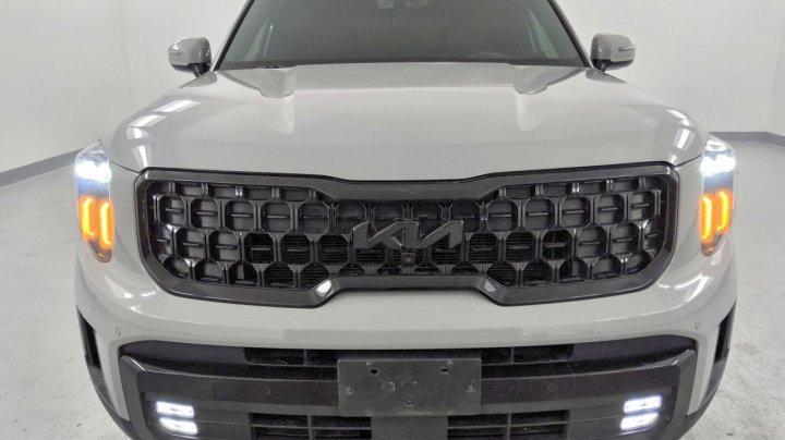 KIA TELLURIDE  2024