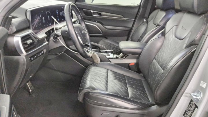 KIA TELLURIDE  2024