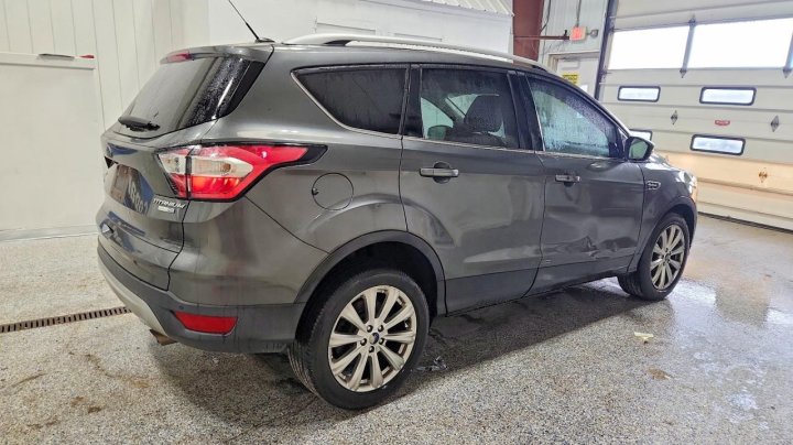 Ford Escape  2017