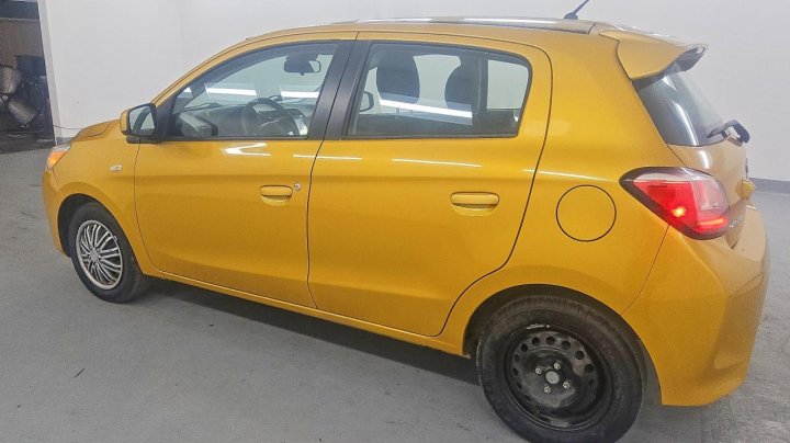 Mitsubishi Mirage  2021