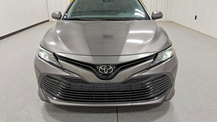 Toyota Camry  2019