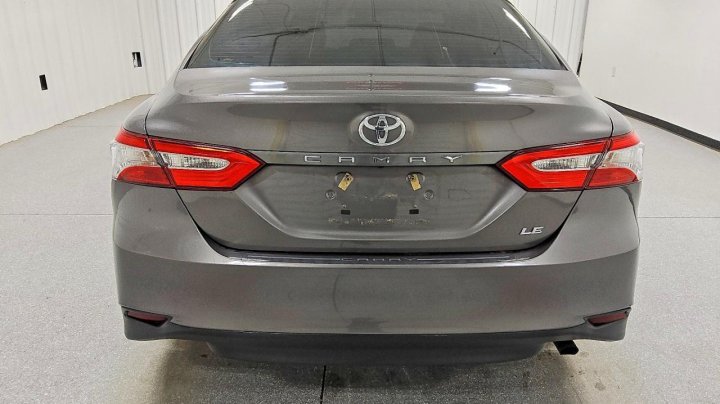 Toyota Camry  2019