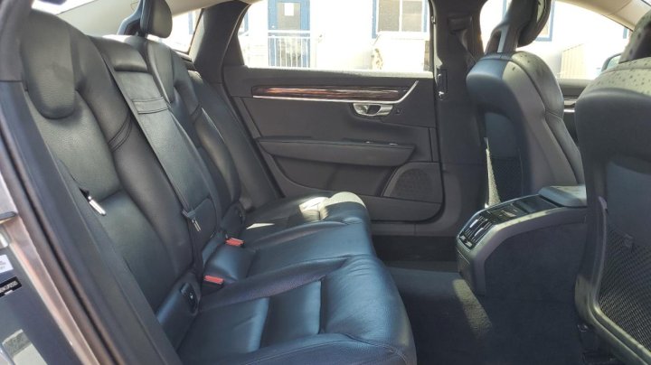 Volvo S90  2018