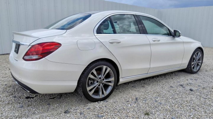 Mercedes-Benz C  2017