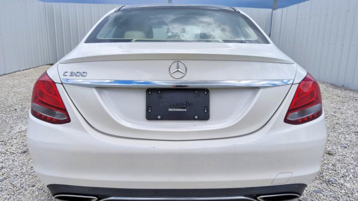 Mercedes-Benz C  2017