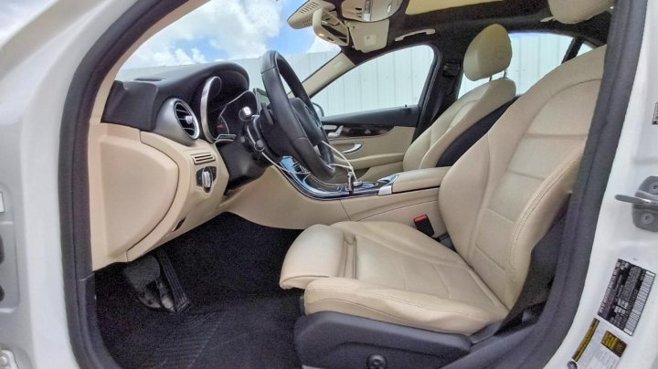 Mercedes-Benz C  2017