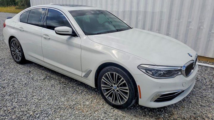 BMW 530  2020
