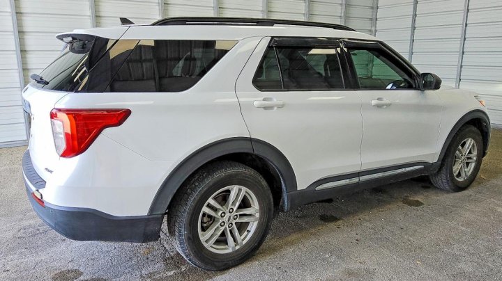 Ford Explorer  2021