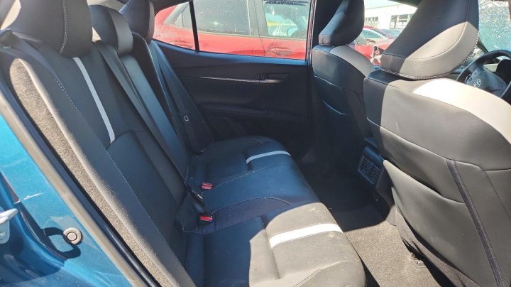 Toyota Camry  2025