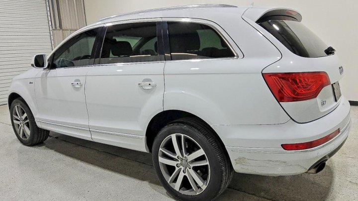 Audi Q7  2015