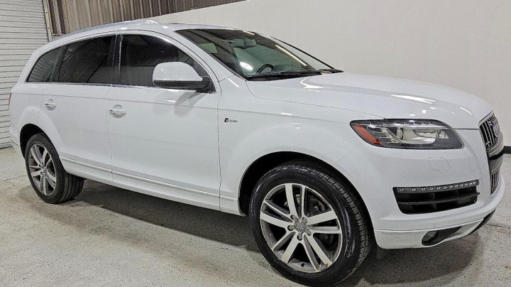 Audi Q7  2015