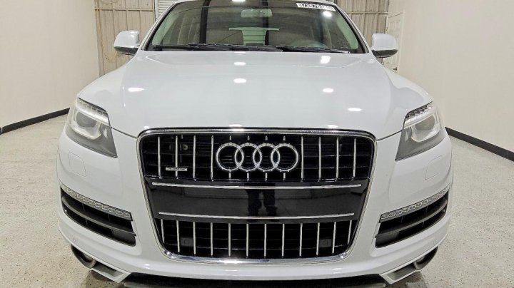 Audi Q7  2015