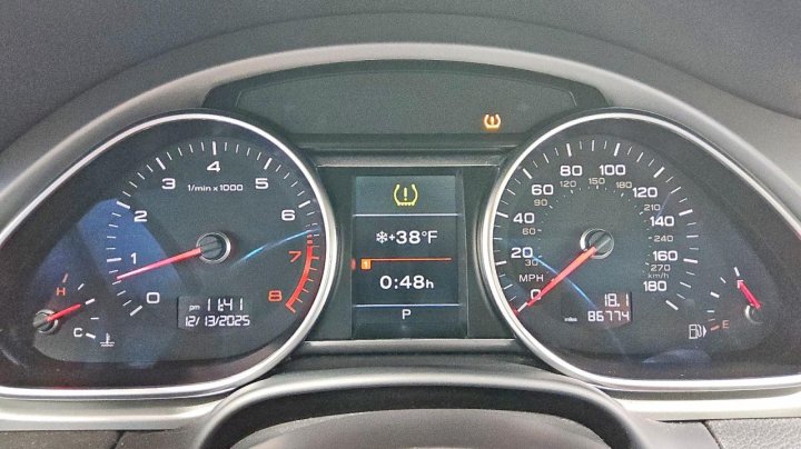 Audi Q7  2015