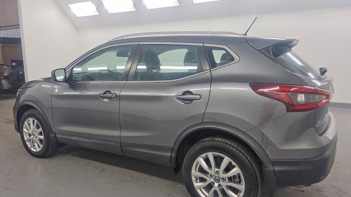 Nissan ROGUE  2021
