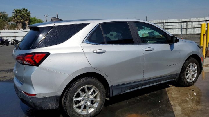 Chevrolet Equinox  2022