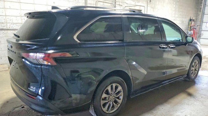 Toyota SIENNA  2024