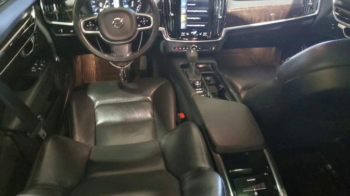 Volvo S90  2018