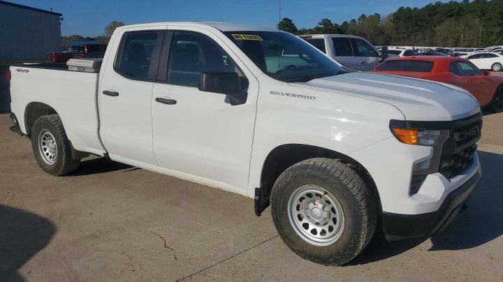 Chevrolet Silverado  2022