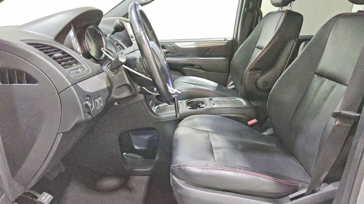 Dodge GRAND  2017
