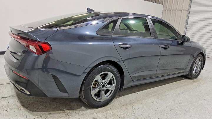 KIA K5  2021
