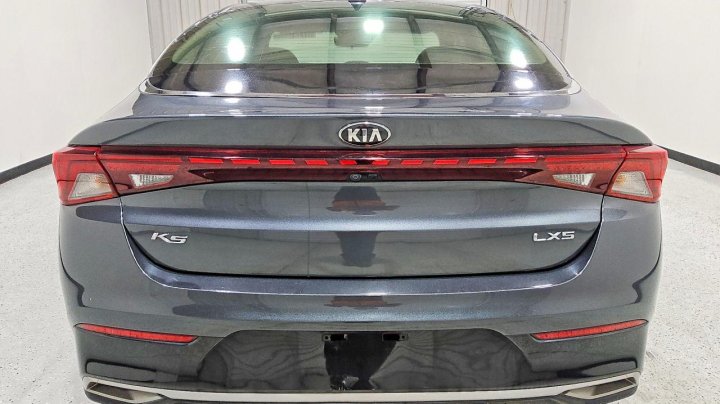 KIA K5  2021
