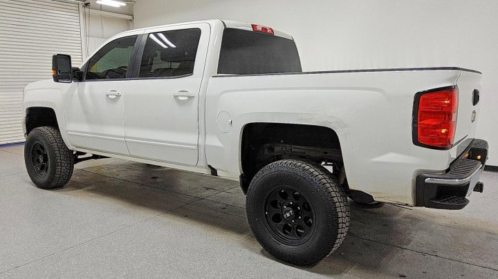 Chevrolet Silverado  2017