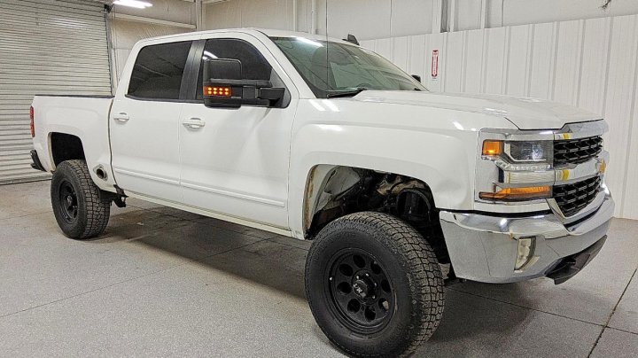 Chevrolet Silverado  2017