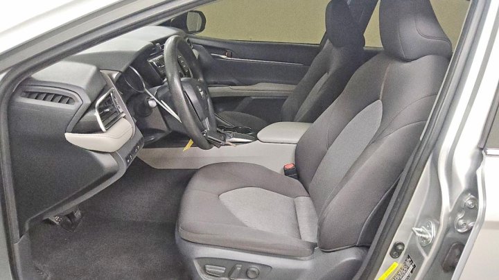 Toyota Camry  2018