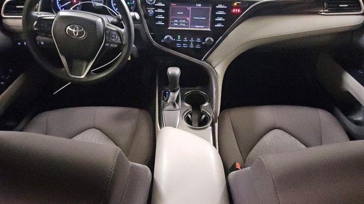 Toyota Camry  2018