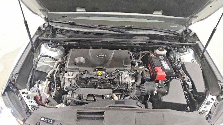 Toyota Camry  2018
